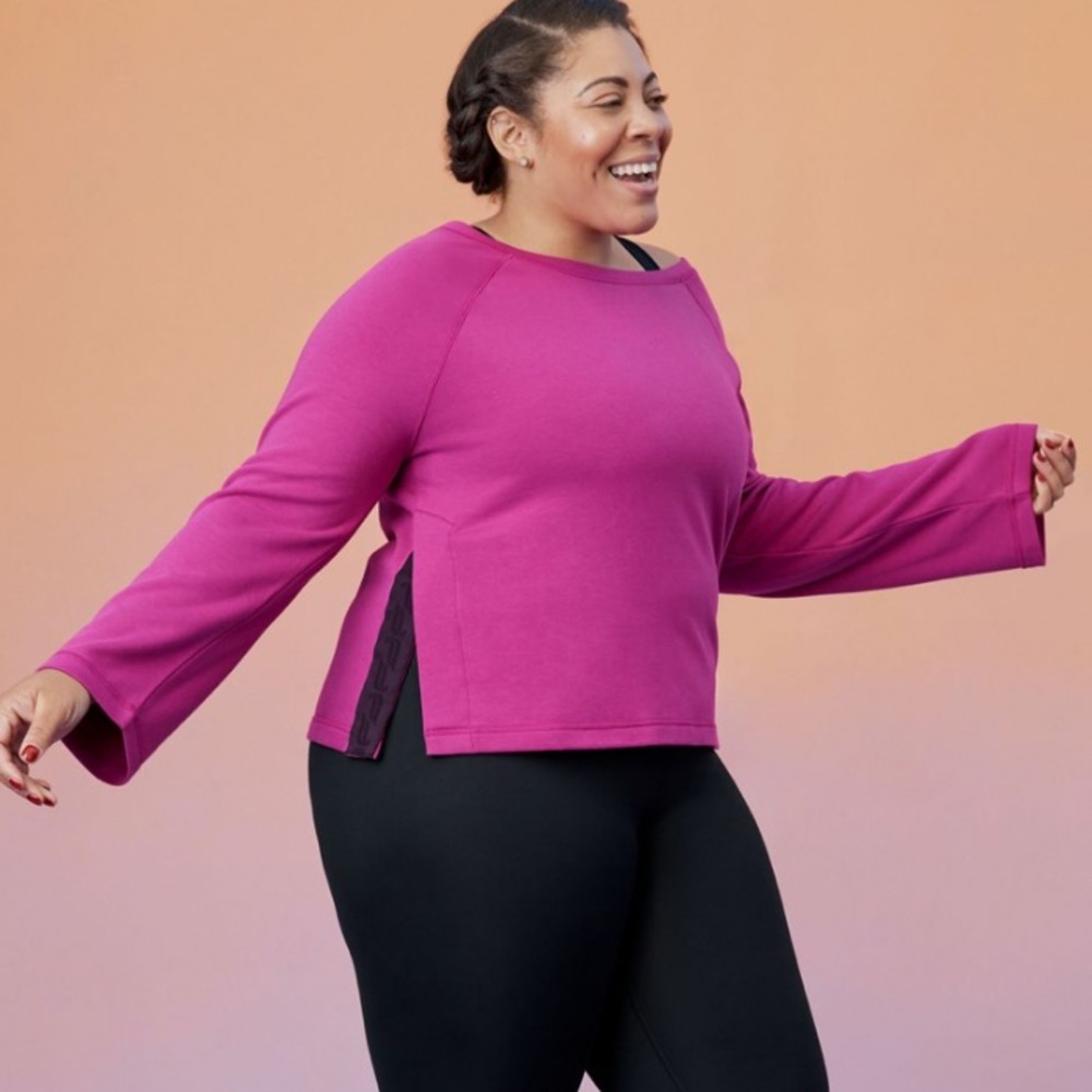 {Fabletics} Isabel Wide Sleeve Pullover top NWOT